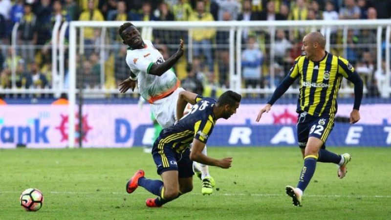 Nhận định soi kèo Fenerbahce vs Alanyaspor lúc 00h00 ngày 18/9/2025